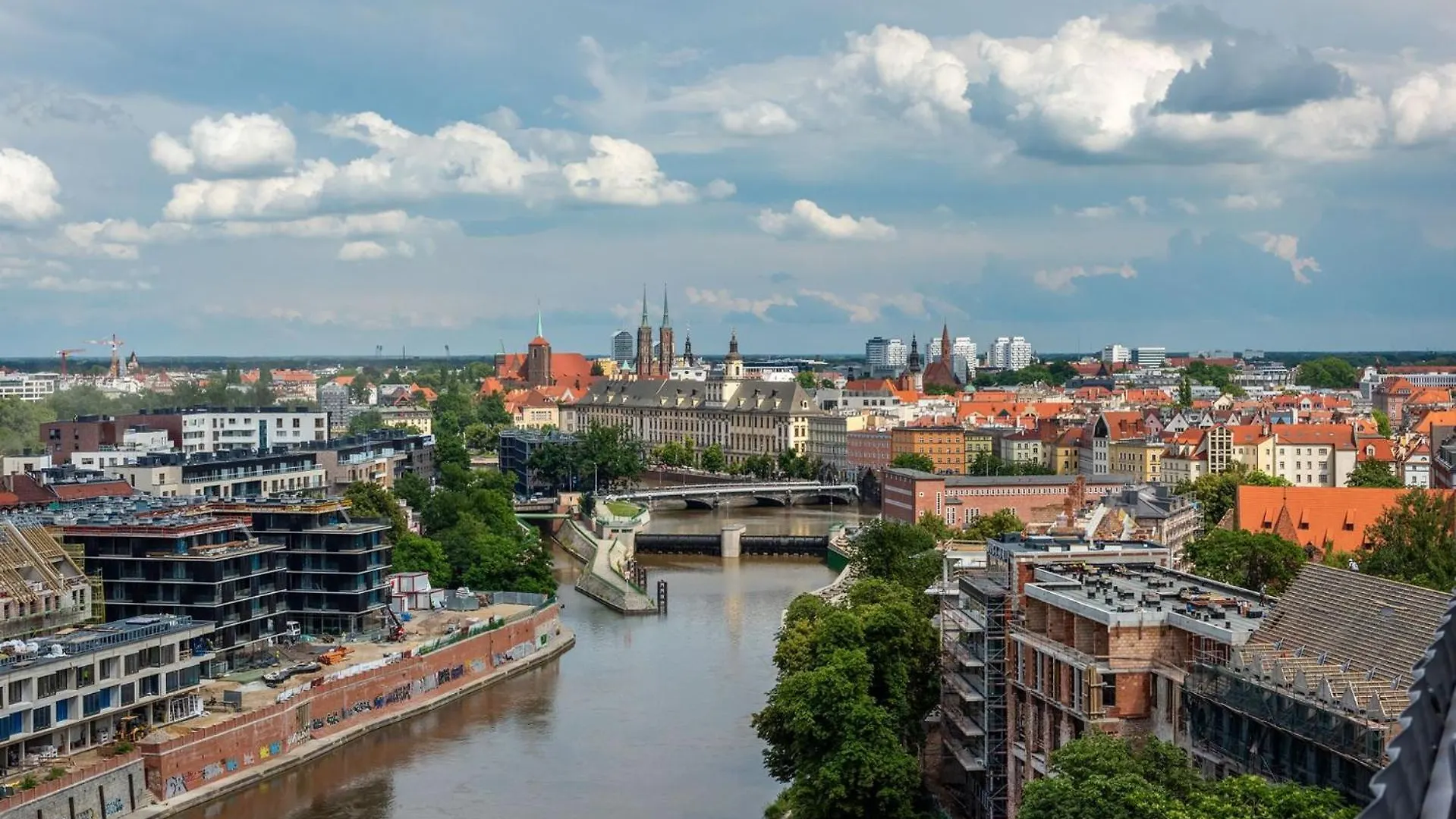 Apartment Apartamenty City Tower Od Wroclawapartament-Pl