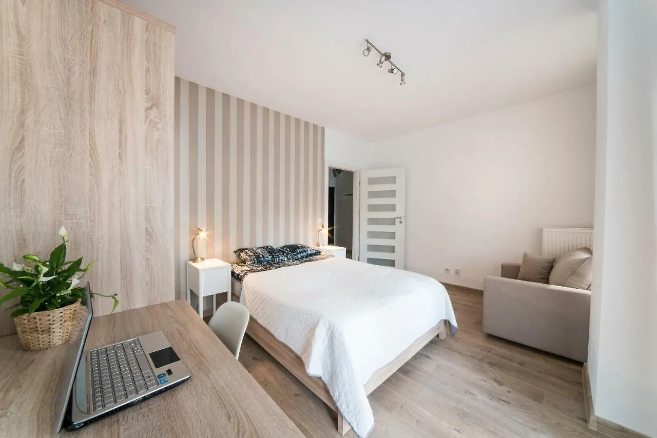 Apartamenty City Tower Od Wroclawapartament-Pl 0*, Breslavia