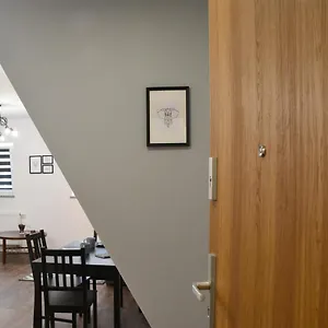 ✰mansarda Na Białoskórniczej✰5 Minut Od Rynku Apartamento